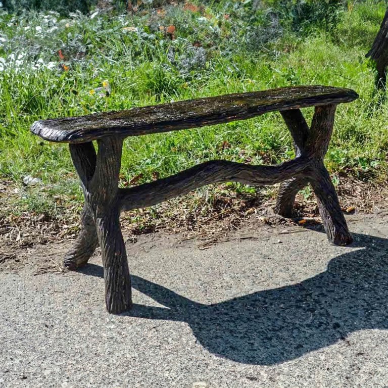 Banco Estátua de Jardim