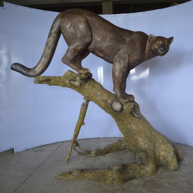 Statua di Puma a Grandezza Naturale