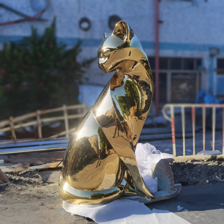 Escultura de gato Art Deco