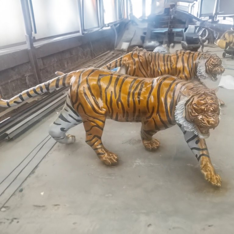 A pair of Giant Bengal Tiger Statue (3)