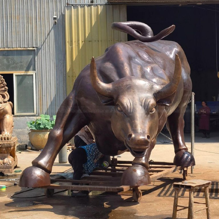 Big Bull Wall Street bronze sculpture