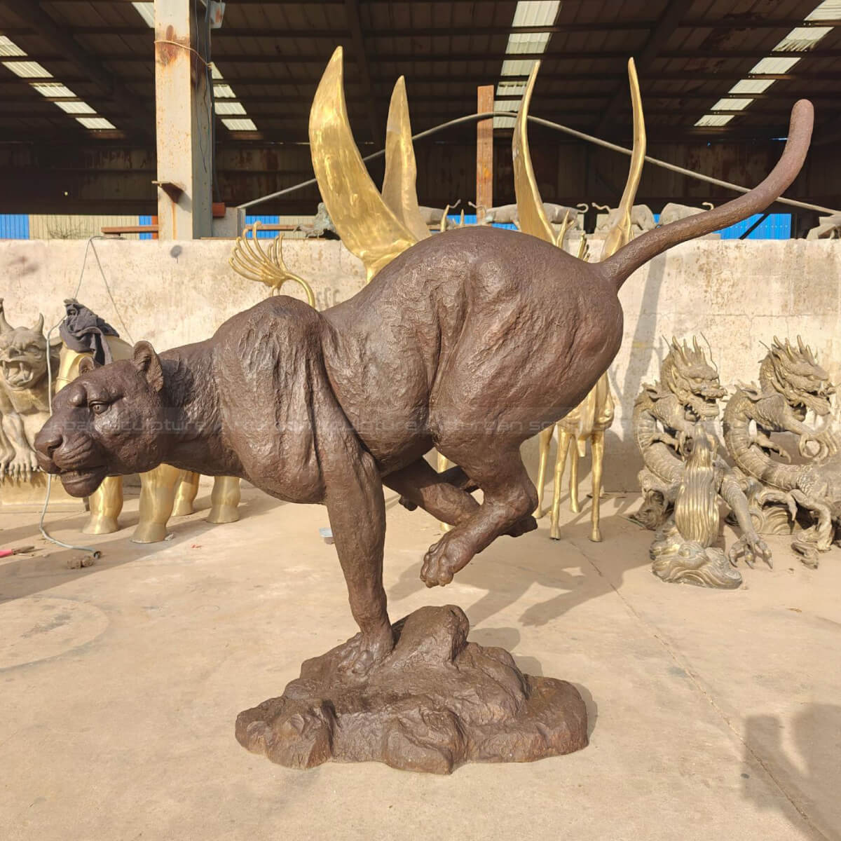 Life Size Jaguar running bronze Statue