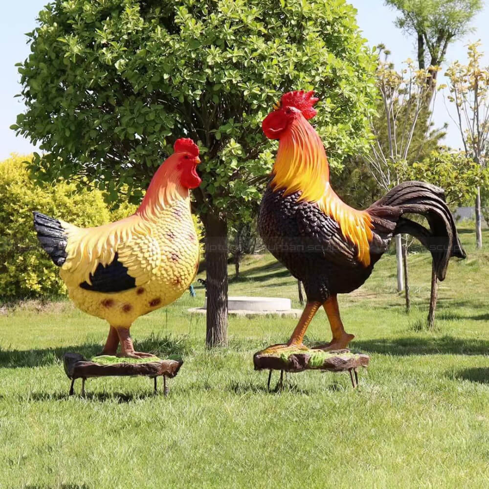 realistic hen with rooster statue garden decoration