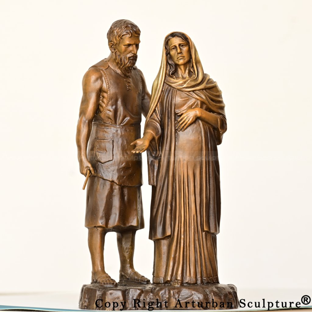 Frontal view of Mary and Joseph bronze statue
