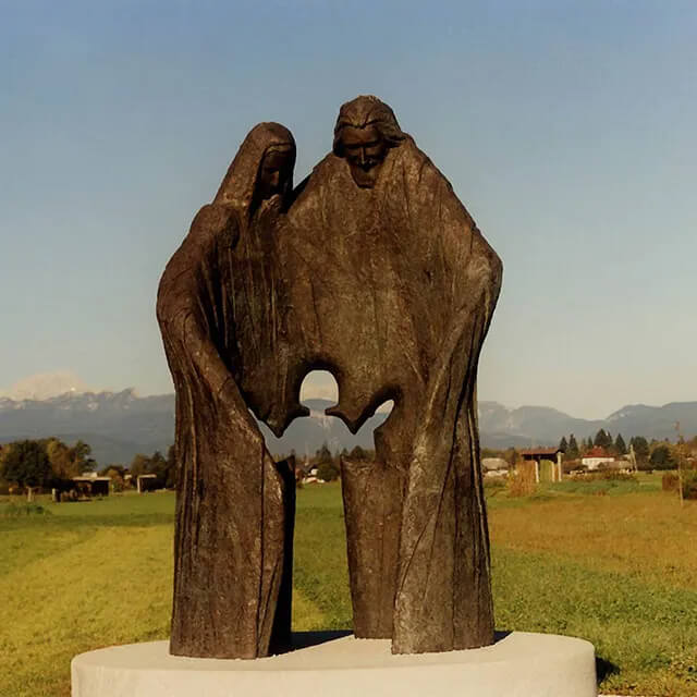 Outdoor Large Holy Family Statue symbolizing Jesus through empty space