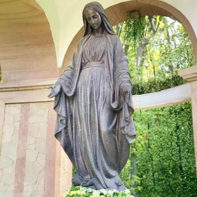 Outdoor Miraculous Virgin Mary Statue depicting the Virgin with extended hands and peaceful expression