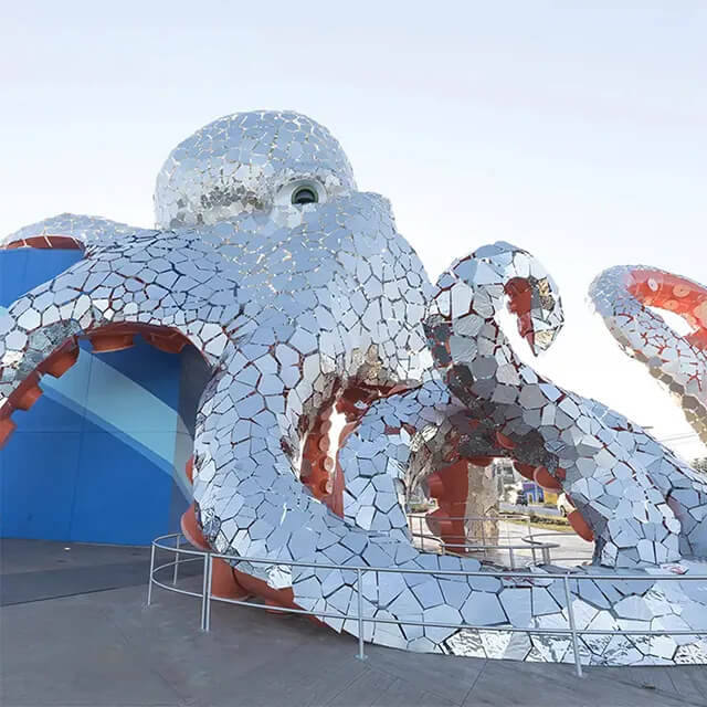 Giant Octopus Sculpture made of stainless steel tiles