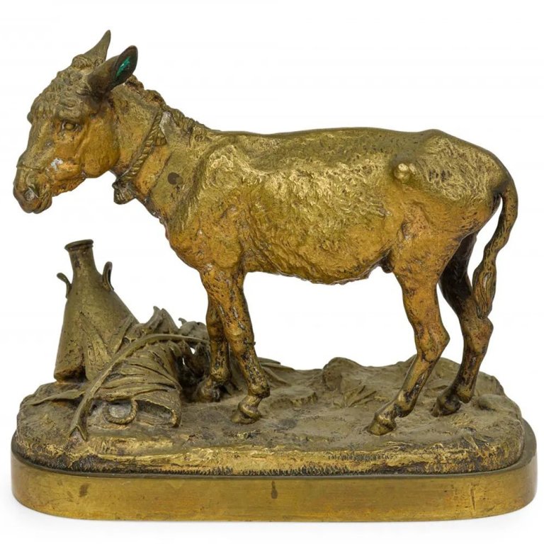 Bronze statue of a donkey by E.A. Lanceray showing realistic details and fine texture