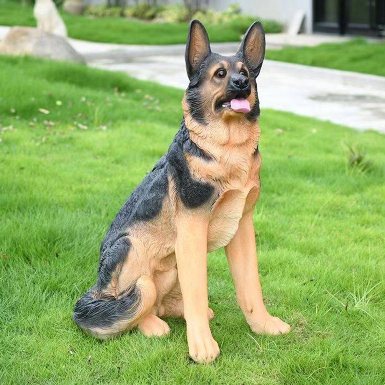 German Shepherd Yard Statue in fiberglass, realistic sitting dog sculpture with black and tan coat