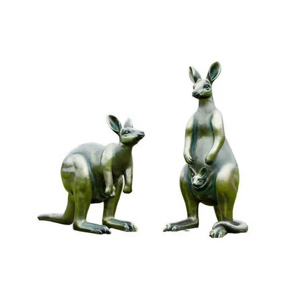 Life Size Kangaroo Garden Ornament bronze artwork featuring a standing kangaroo with joey in pouch